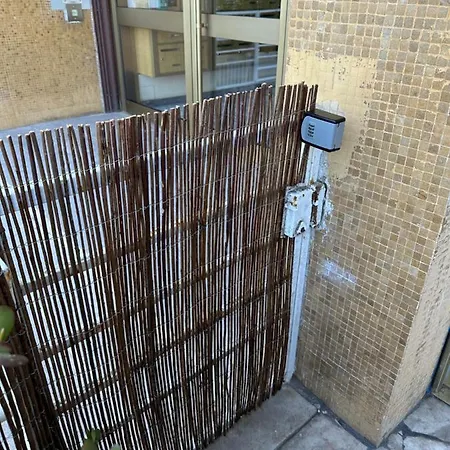 En Rez De Jardin Sur La דירה *