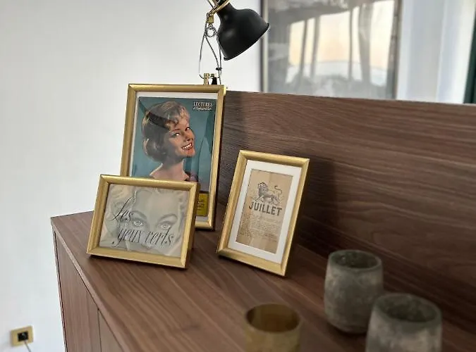 En Rez De Jardin Sur La מנטון