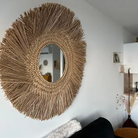 En Rez De Jardin Sur La *