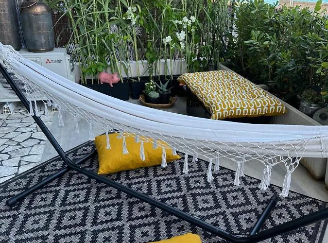 En Rez De Jardin Sur La Apartment Menton